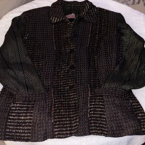 Chic Textured Deborah Cross Jacket in Black and Brown